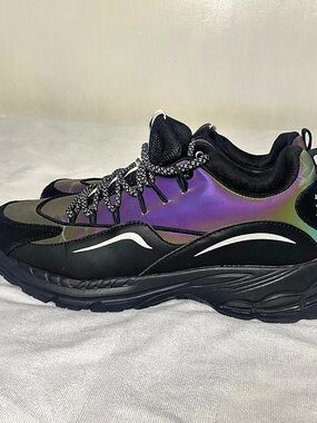 JAVI Dominance Men's Chunky Sneakers Size 9.5 EU 43 Black Iridescent Oil Spill